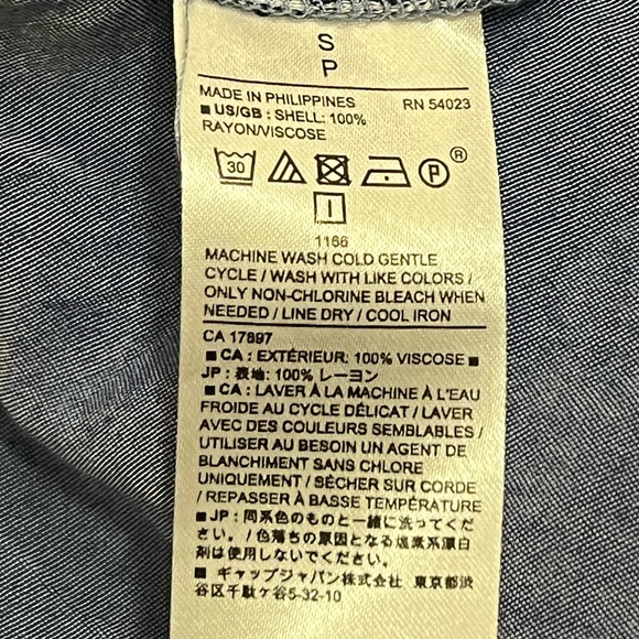 Banana Republic Blue Blouse - Small - Off the Shoulder - Picture 4 of 4